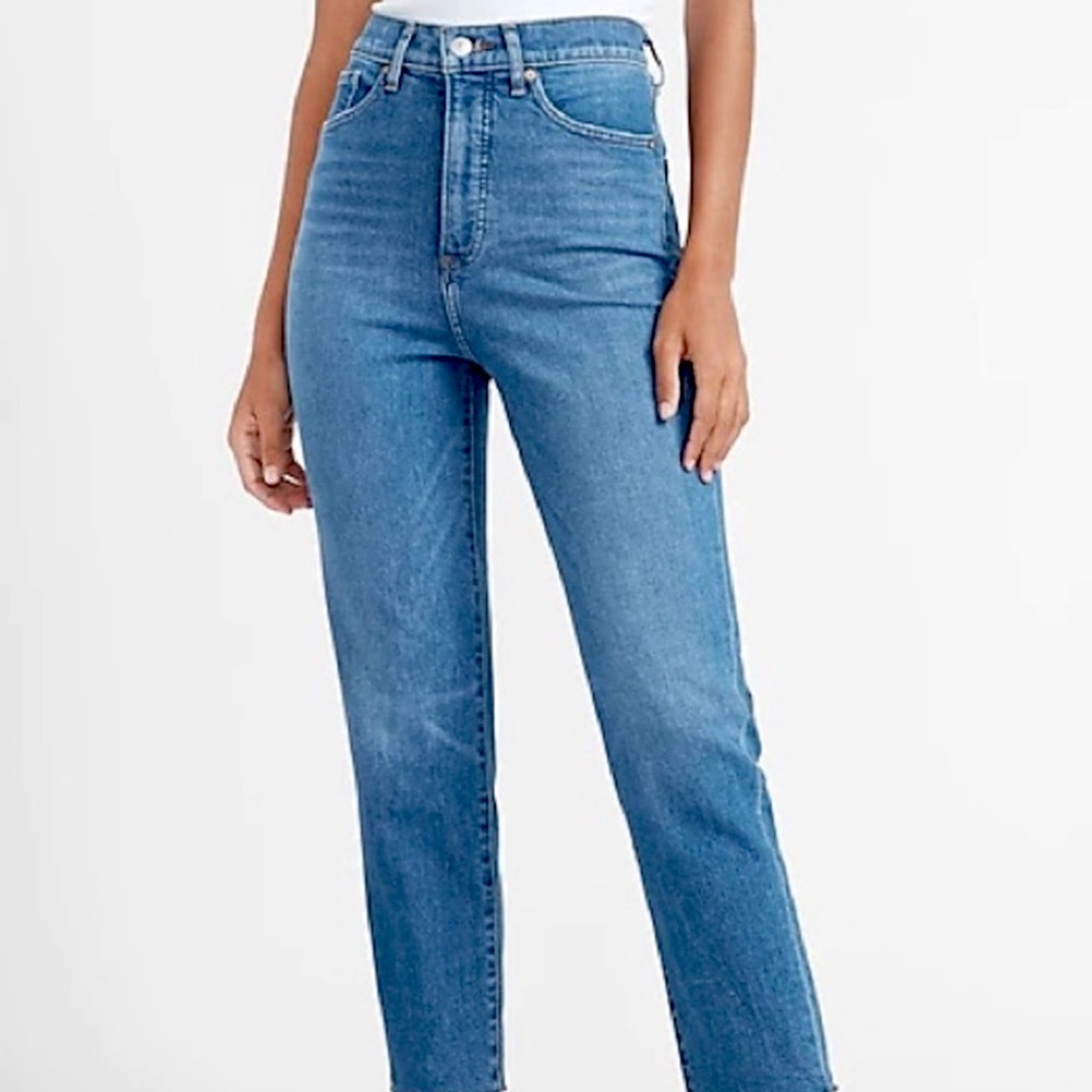 EXPRESS HIGH RISE MOM JEAN